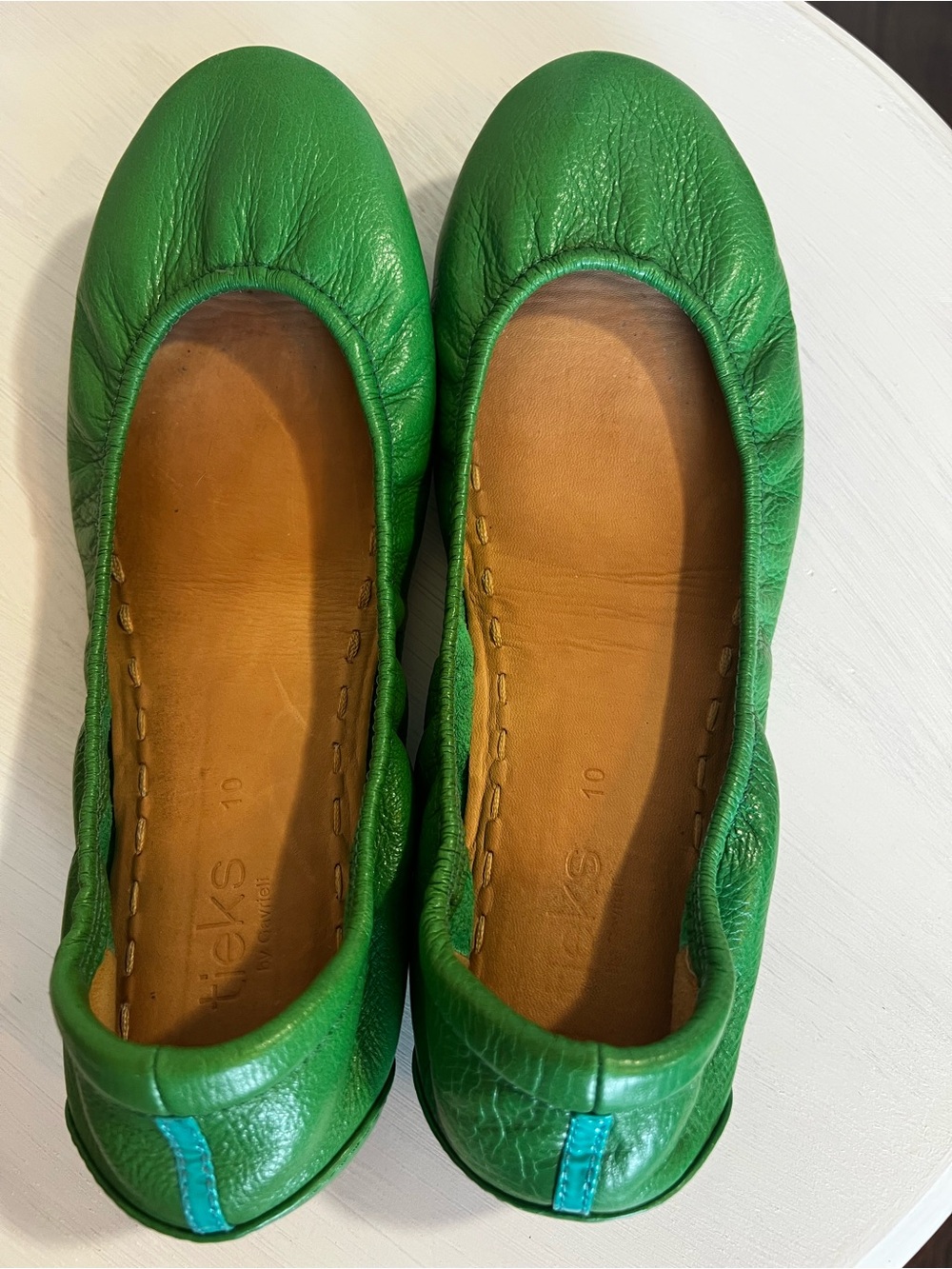 Tieks Green Leather Round Toe Ballet Flats Size 10 - Picture 4 of 5